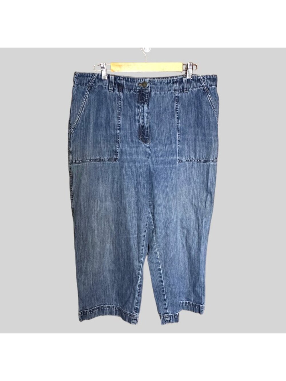 Jones Sport Denim Bermuda Shorts Mens Size 42 Relaxed Fit Blue Jean Casual Wear